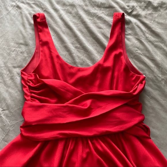 Short red dress with long wrap around belt/ribbon - Picture 6 of 6